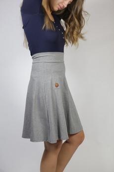 Organic skirt Welle lang, tinged in grey via Frija Omina