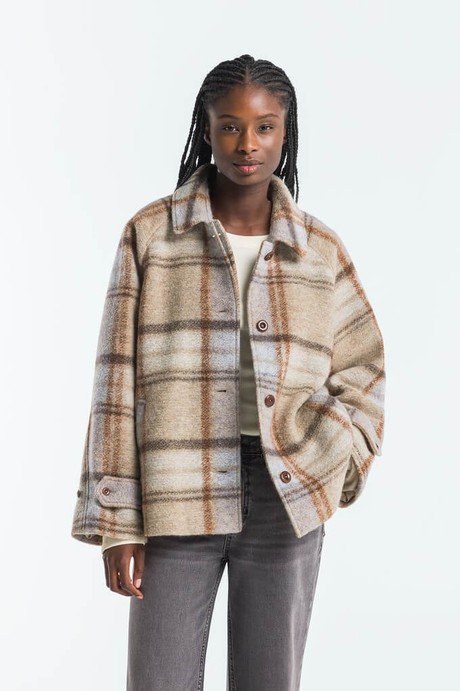 11 Sustainable Winter Essentials Tips to Stay Warm Ethical Sustainable Fashion Blog Project Cece