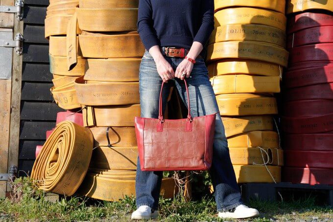 Ethical accessories and bags by a sustainable european brand