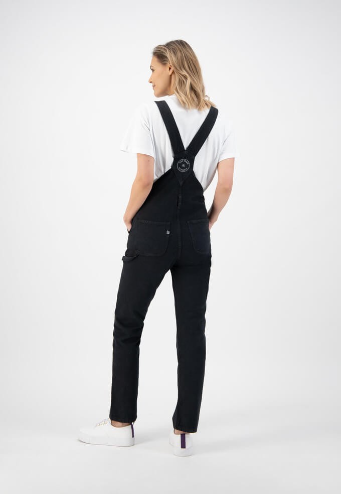 Sustainable Dungarees: Best Brands & How to Style Them