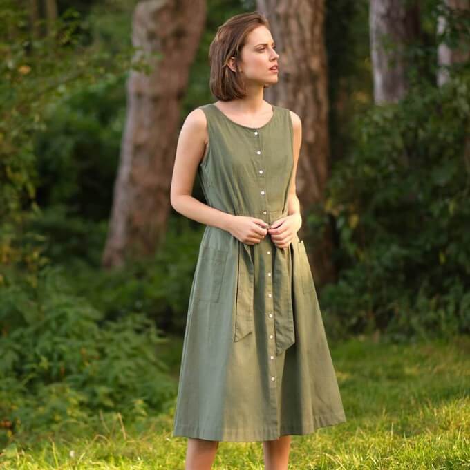 How to Style a Linen Dress?