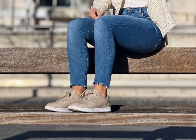 Seeker for Women All Beige from 8000kicks