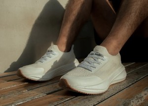 Runners for Men in Pearl White from 8000kicks