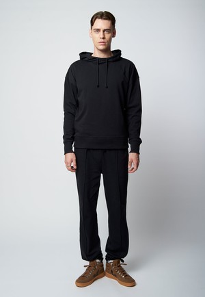Project Cece | Organic cotton oversized hoodie FARN in black