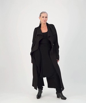 Long stretch jacket from Aimmea