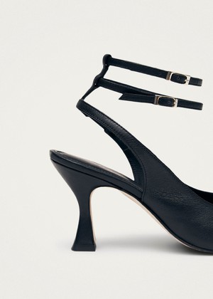 Louise Black Leather Pumps from Alohas