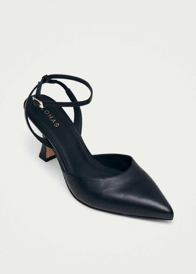 Cinderella Black Leather Pumps from Alohas