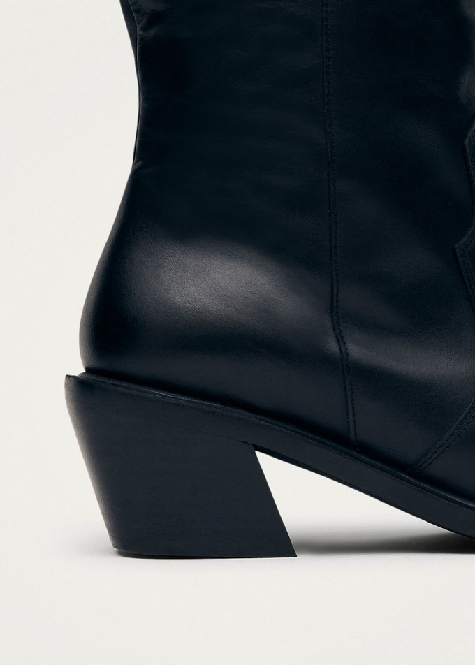 Mount Black Leather Boots from Alohas