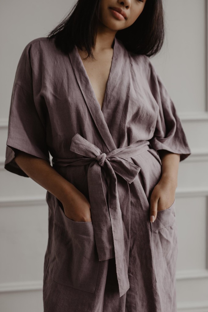 Linen bathrobe Midnight from AmourLinen