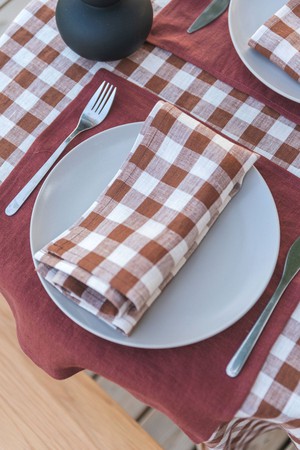 Linen napkins set of 2 in Mocha Gingham from AmourLinen