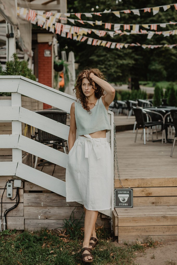 Bergen mid-length linen skirt from AmourLinen