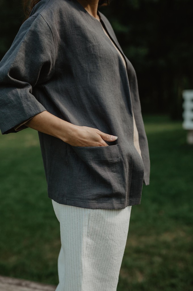 Linen oversized jacket Kyiv in Dusty Rose from AmourLinen