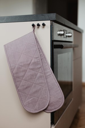 Linen double-oven mitt from AmourLinen