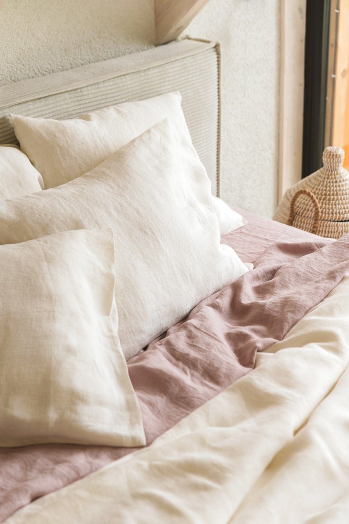 Linen bedding set in White from AmourLinen