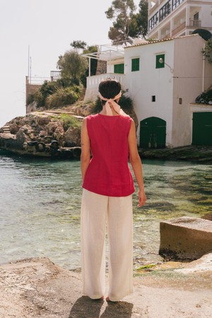 Blanca sleeveless linen top XXL Viva Magenta from AmourLinen