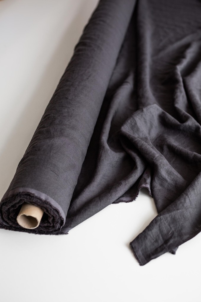 Charcoal 95" / 240 cm linen fabric from AmourLinen