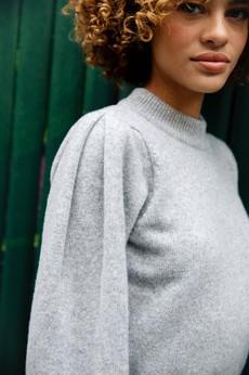 Sweater Ormeau gray via avani apparel