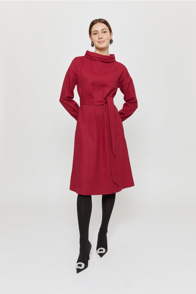 Amalia | Midi Winter Dress with High Rounded Neckline in Red-Bordo from AYANI