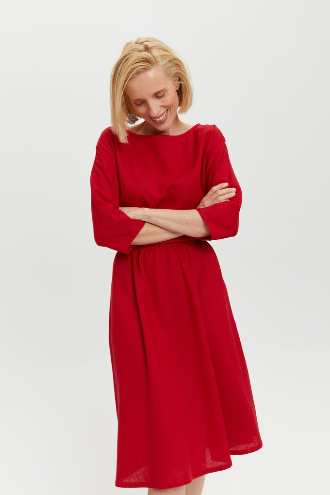 Nane | Linen Dress with 3/4 Sleeves in Red from AYANI