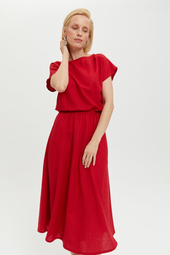 Nane | Linen Dress with Short Sleeves in Red from AYANI