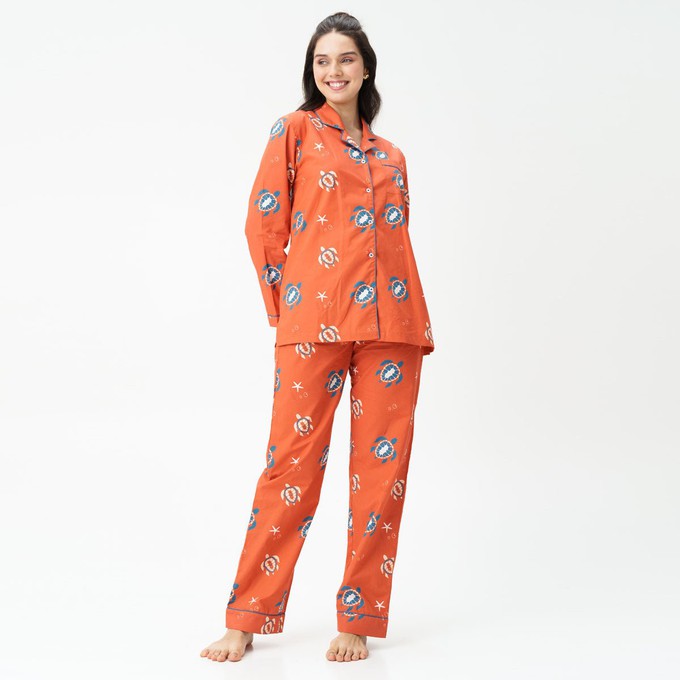 Save the turtles pyjama set from Bhoomi