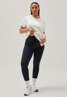 Maternity yoga leggings - Black via Boob Design