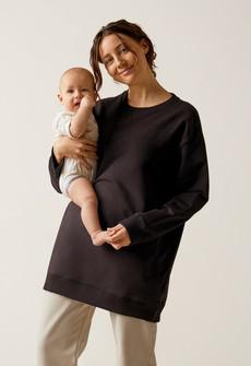 Oversized maternity sweatshirt with nursing access - Black via Boob Design