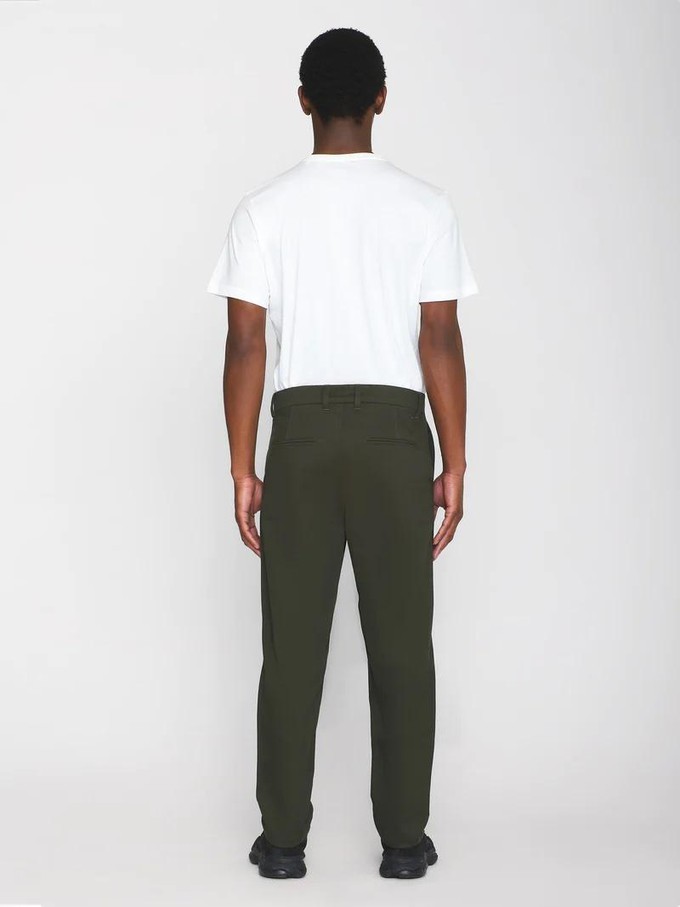 Chuck twill chino - forest night from Brand Mission