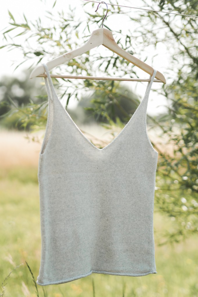 Top N°1 - Organic Textiles (XS-Light Grey) from BROL - Bewust Breigoed