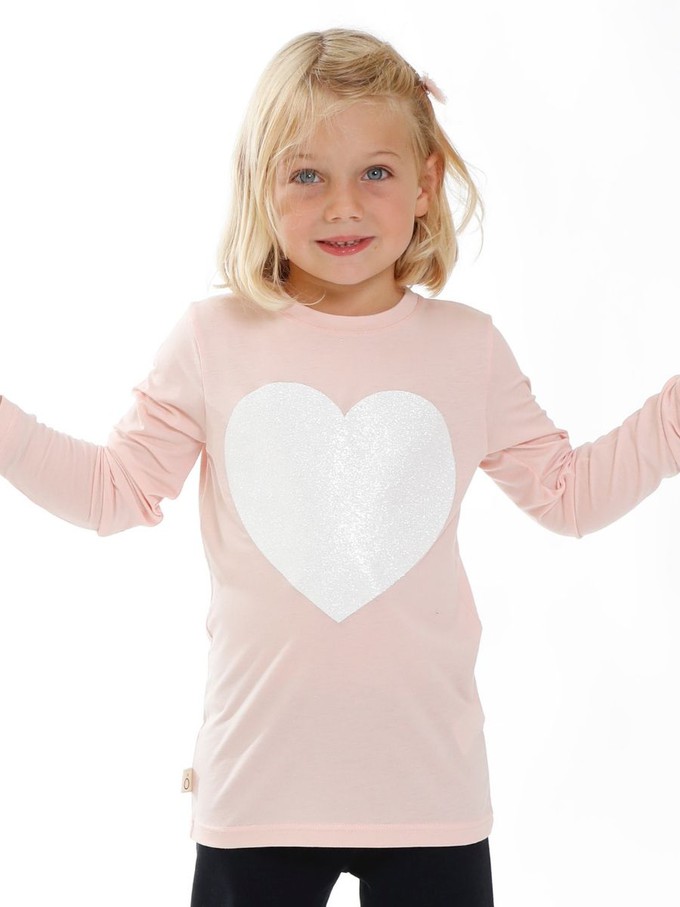 Organic T-Shirt Eucalyptus Aura pink with a heart from CORA happywear