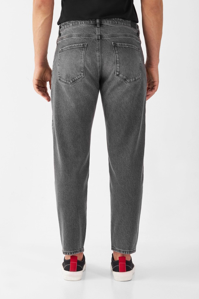 RISE Relaxed Tapered Minimal Stretch - Basic - Vintage Grey from DAWN Denim