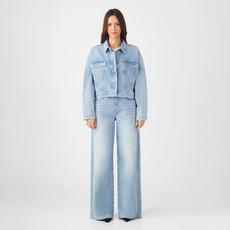 AMARA Minimal Stretch - Boxy Jacket - Light Blue via DAWN Denim