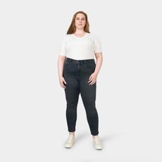 SUN UP Skinny Powerstretch - Curvy - Black Denim via DAWN Denim