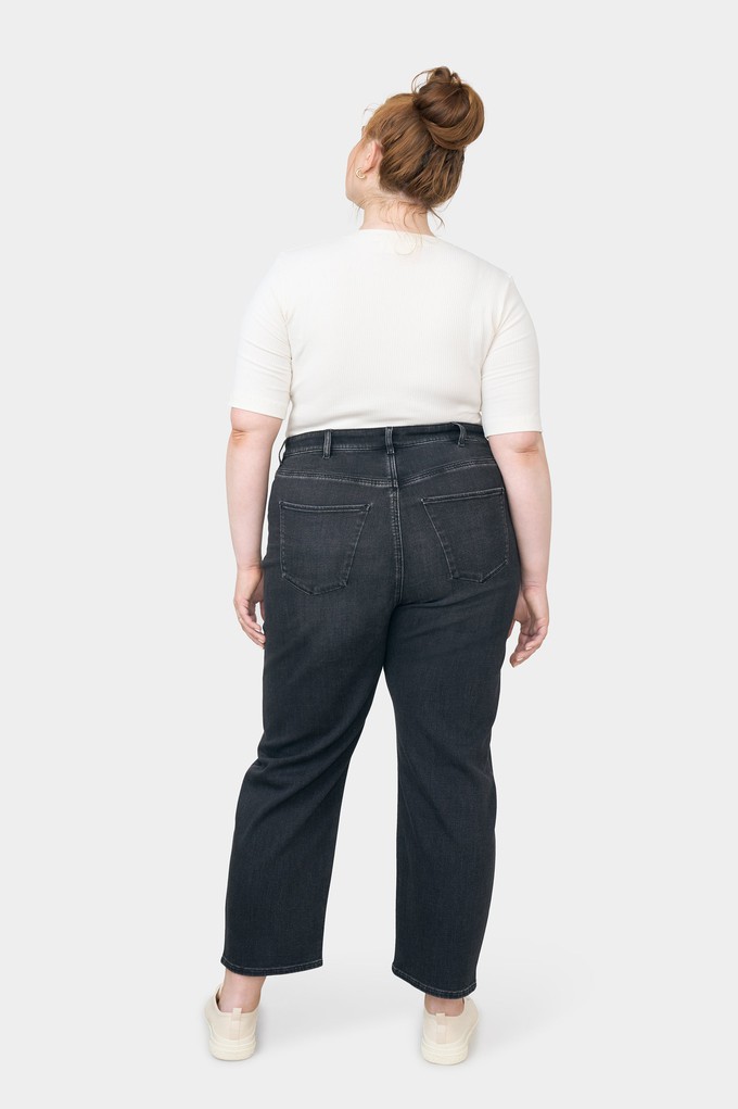 STARDUST O-Shape Soft Denim - Curvy - Black/Black from DAWN Denim