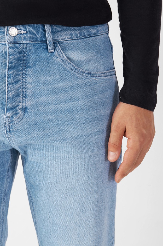 RISE Relaxed Tapered Minimal Stretch - Basic - Bright Blue from DAWN Denim