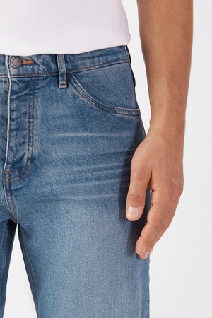 RISE Relaxed Tapered Minimal Stretch - Basic - Vintage Blue from DAWN Denim