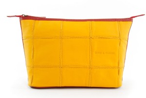 Leather Cosmetics Case / Toiletry Bag from Elvis & Kresse