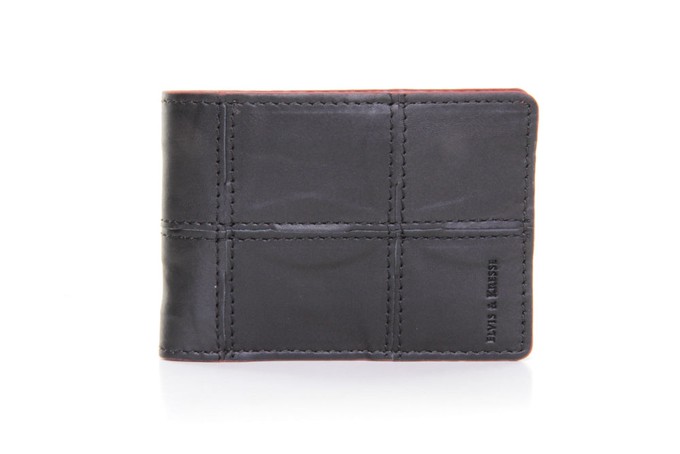 Compact Leather Wallet from Elvis & Kresse