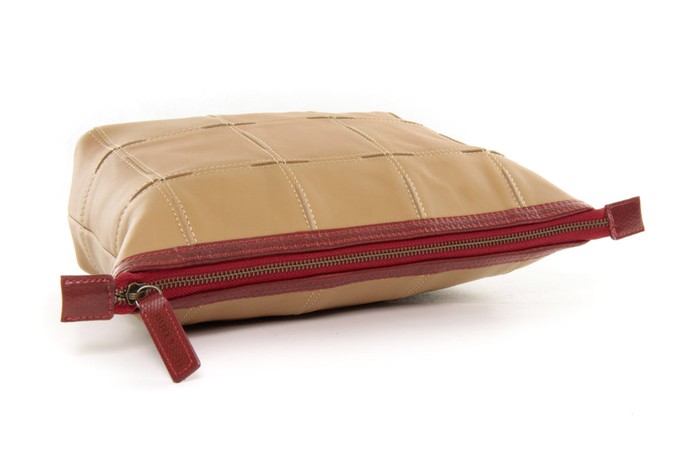 Leather Cosmetics Case / Toiletry Bag from Elvis & Kresse