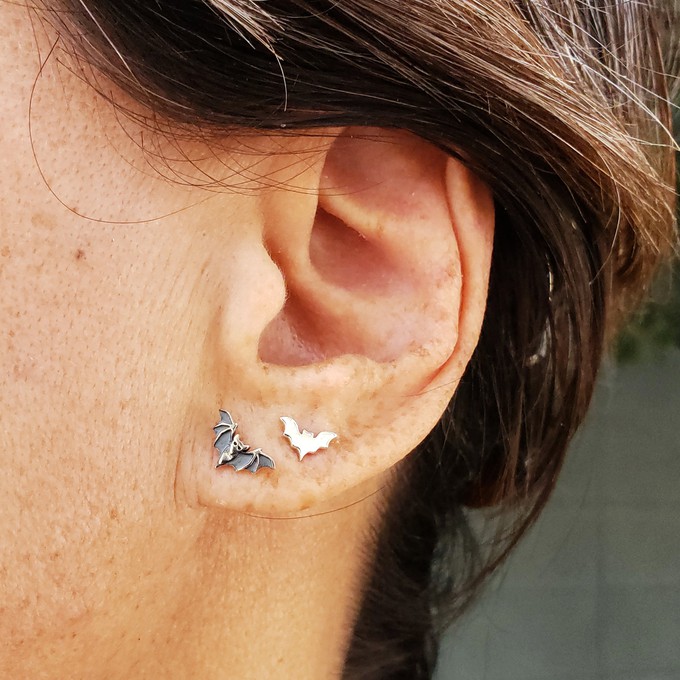 Silver earrings bat (detailed) from Fairy Positron