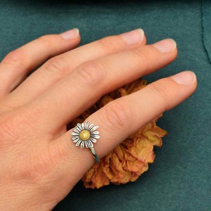 Silver/bronze ring daisy from Fairy Positron