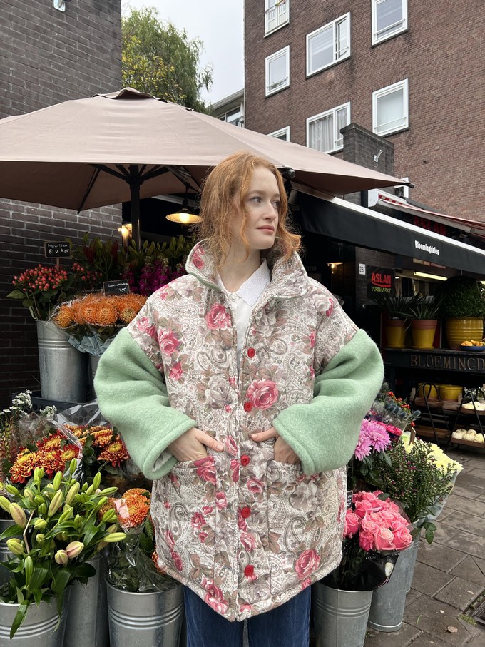 The "ROSES - PISTACHIO GREEN " Blankets Made - Collar COAT - L from Fitolojio Workshop