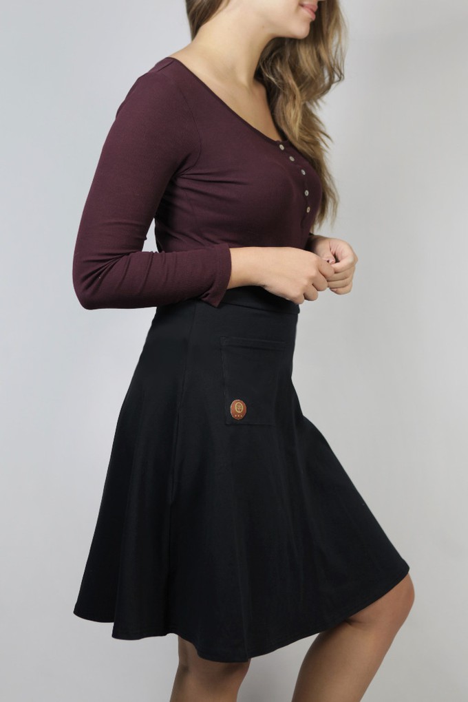 Organic skirt Welle lang black from Frija Omina