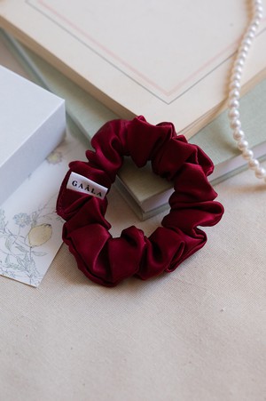 Zoe Silk Scrunchie from GAÂLA