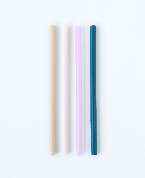 Colored silicone straws – set of 4 from Glow - the store