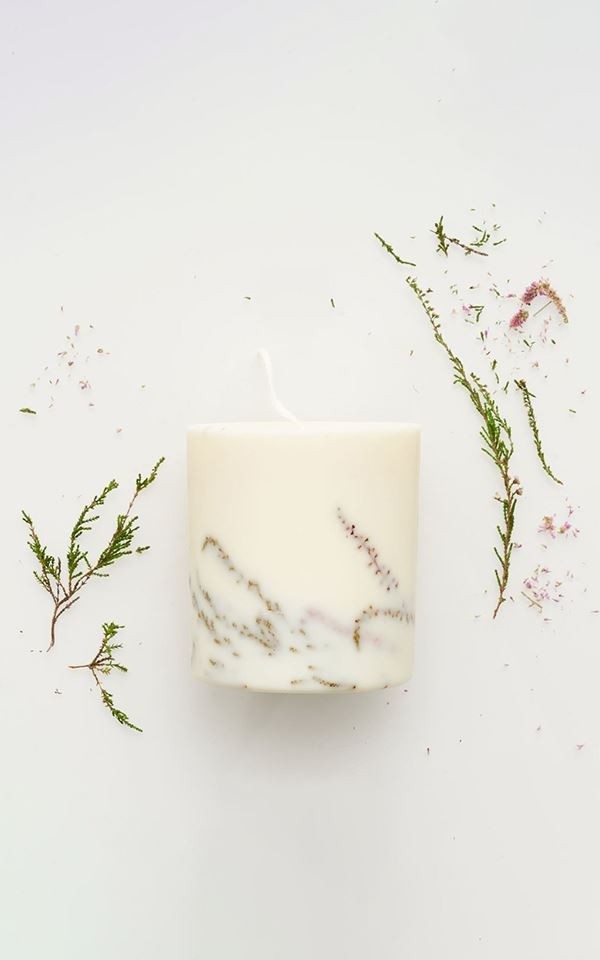 Candle Heather from Het Faire Oosten