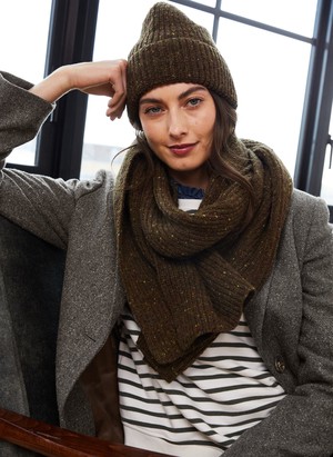 Sammie Merino Lambswool Scarf from Isabella Oliver