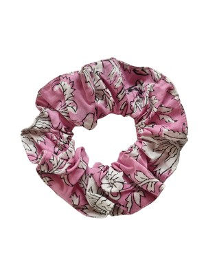 Organic Cotton Pale Pink Floral Scrunchie from Jenerous