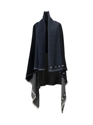 PETITE Light Wool Cape Fusion Graphic from JULAHAS