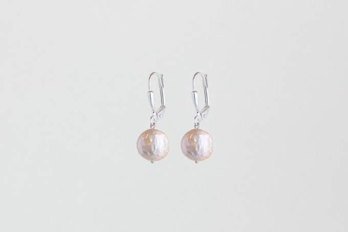 Coin pearl earrings | silver from Julia Otilia